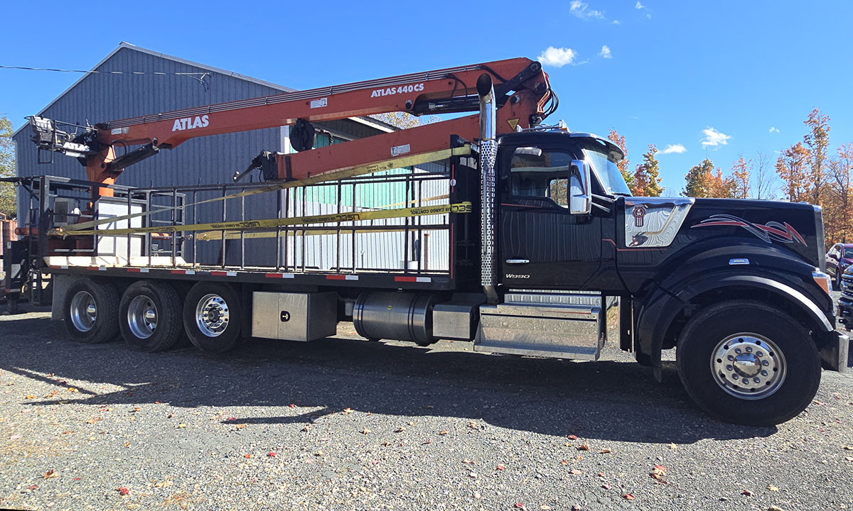 1 - Atlas 440 Kenworth W990 (2023/2023)
